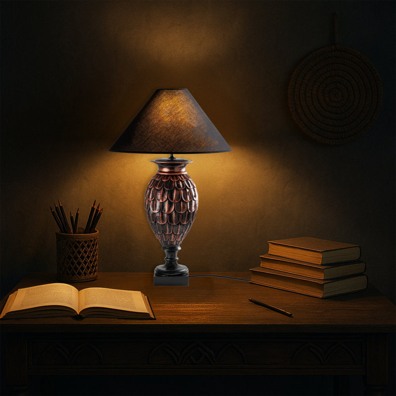 Lampe de chevet en tissu antique