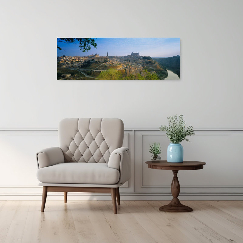 Vue aérienne d'une ville, Tolède, Espagne, H 12 po x l 36 po