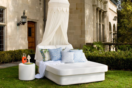 Outdoor - Seat Patio Daybed, Chill White
