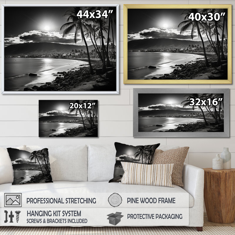 Maui, beau paysage urbain noir II sur toile, Cadre flottant doré, H 30 po x l 40 po x P 1,5 po
