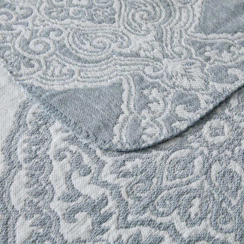 Jeté à médaillon Craig, 50 po x 60 po, gris