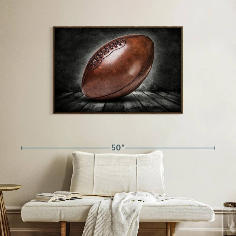 Football rétro grunge, Cadre flottant noyer, 40 po x 27 po