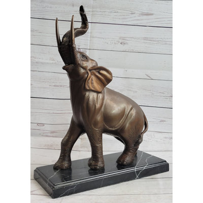 Figurines et sculptures vadrouilles