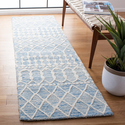 Kimber Hand Tufted Wool Southwestern Rug