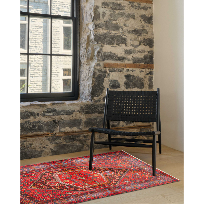 Andelz Red Rug 4'5" x 7'5"