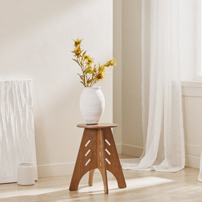 Matrikas End Table