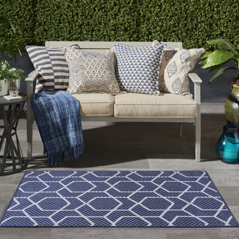 Reidy Modern Indoor/Outdoor Rug, Rectangle 4' x 6', Navy