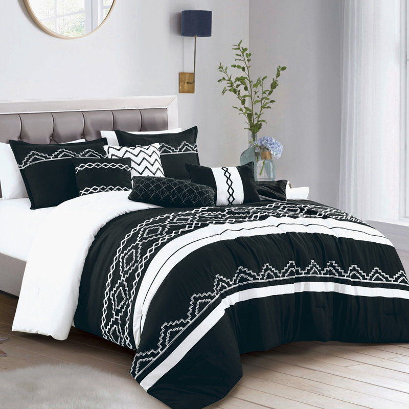 Ensemble d'édredon 7 pièces avec motif brodé, microfibre douce, 100% polyester, collection de literie toutes saisons
