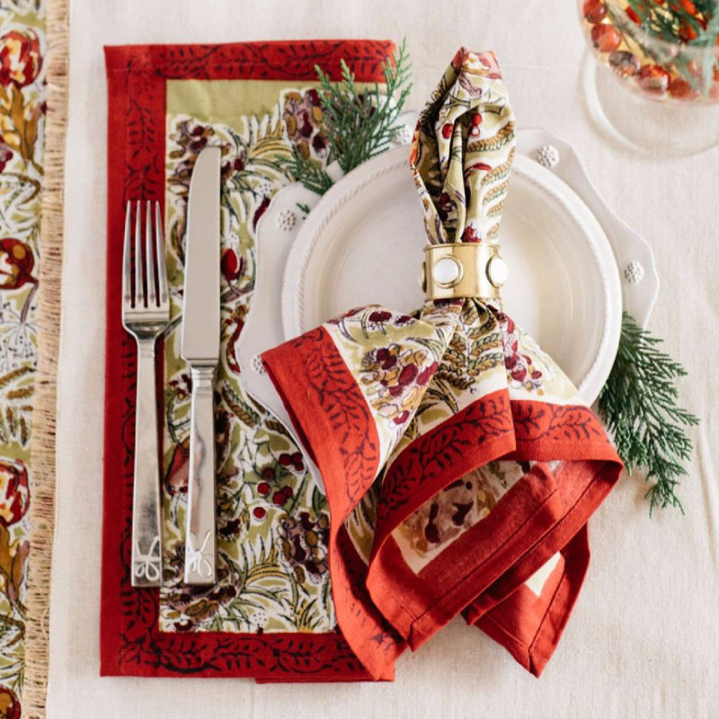Winter Garden Wreath 100% Cotton Square Napkins, Red-Green