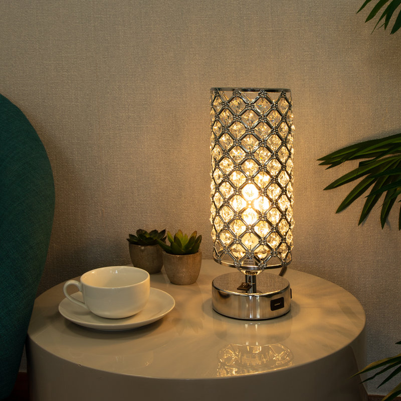 Metal USB Table Lamp
