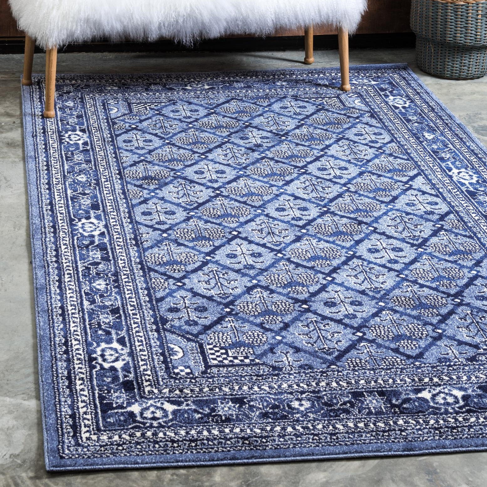 Persian Bath Rug Kavka Designs Size: 48 W x 72 L, Color: Blue