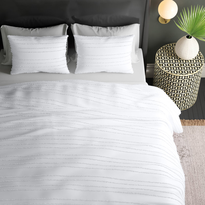 Keed Naveen 3 Piece Duvet Cover Set, Full/Queen Duvet Cover + 2 Standard Shams, White