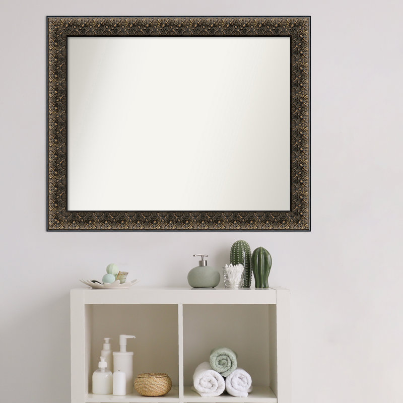 Miroir mural de salle de bain en bois noir en relief Intaglio, 26,5 po x 32,5 po