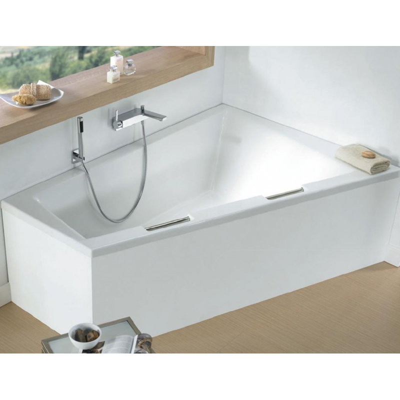 x Soaking Acrylic Bathtub