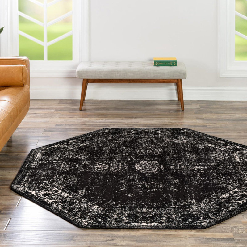 Tapis noir à motif floral Brandt, Non, Noir, Octogone 5 pi 3 po x 5 pi 3 po