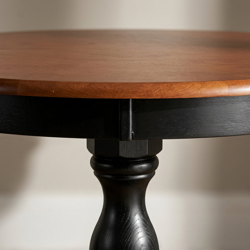 Ensemble de salle à manger 3 pièces en bois dur asiatique cerisier noir, revêtement en lin et tissu, avec table ronde sur pied et chaises rembourrées à dossier à lattes pour 2 personnes.