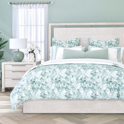 Farrah Bedding