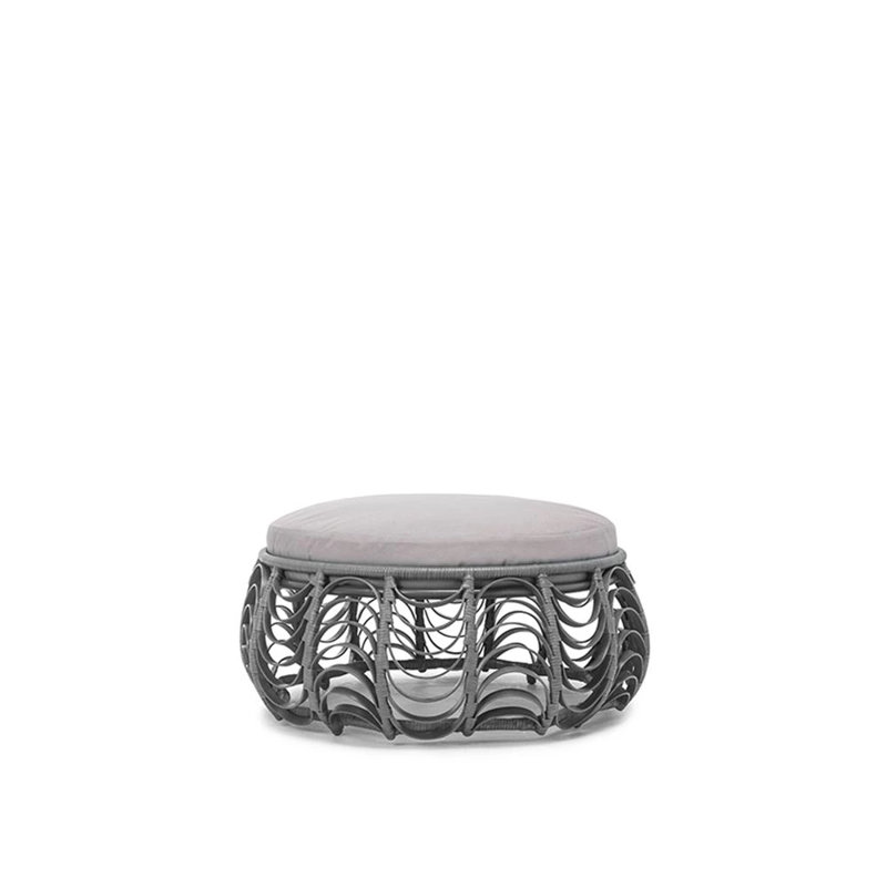 Lasso Outdoor Ottoman, Pale Gray, Spectrum Dove