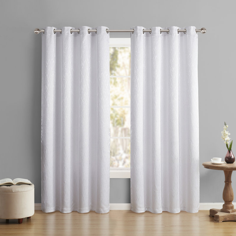 Rideau en polyester Gwyndolin, L 52 po x L 90 po, blanc