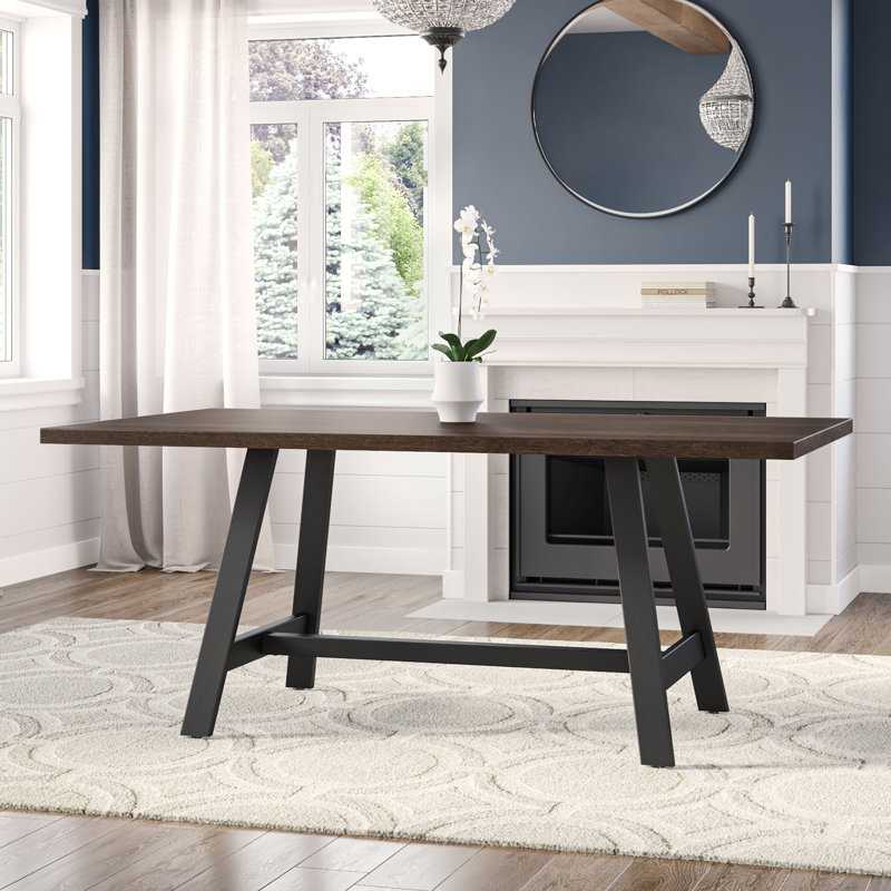 Table de salle à manger en bois massif L 72 po x l 40 po Zeynah, Brun