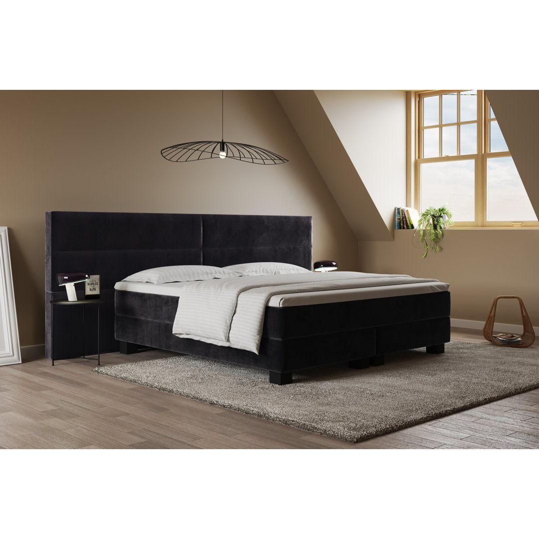 Boxspringbett Giulia mit Premium Visco Topper, mit Samtstoff bezogen