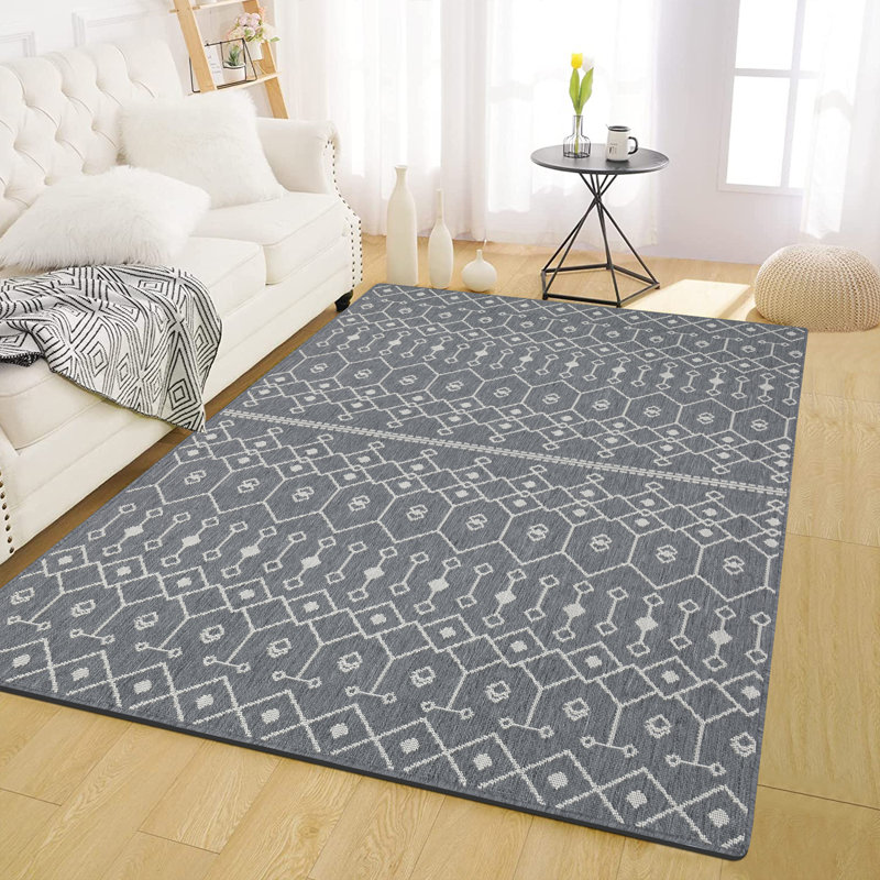 Brunn Geometric Machine Woven Polypropylene Area Rug, Rectangle 4' x 6'