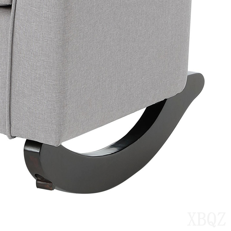 Chaise berçante gris clair avec accoudoirs