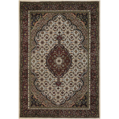 Arumai Wool Oriental Area Rug