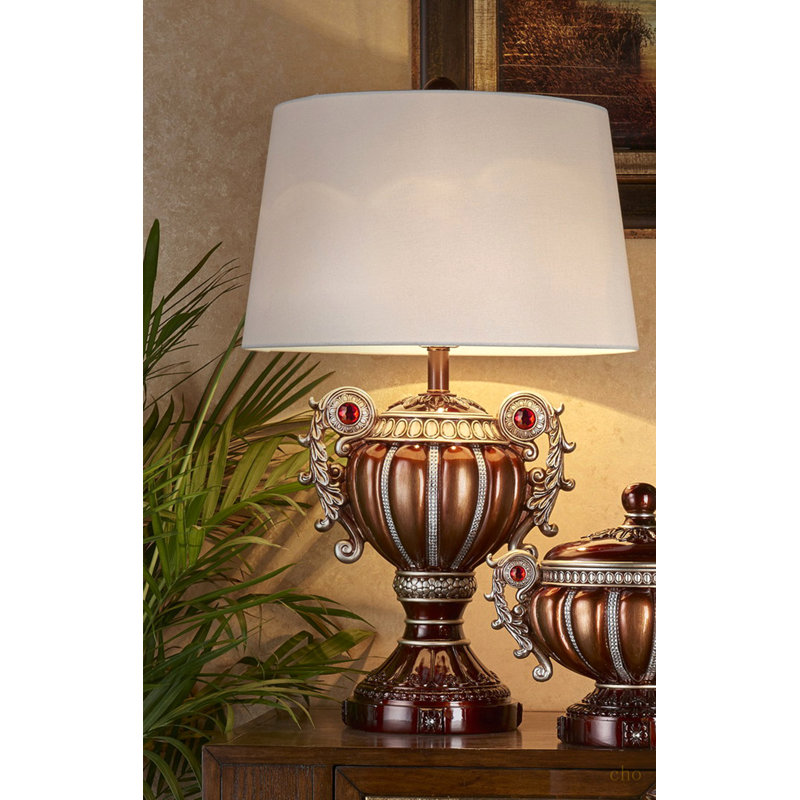 Grande lampe de table en forme d'urne 29,5 "avec accents argentés