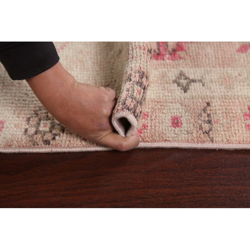 Wool Oriental and Geometric Indoor Rug
