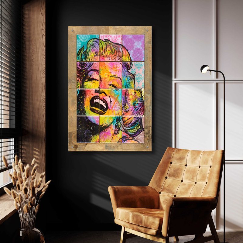 "Marilyn In Tiles" par Dean Russo, art mural en verre acrylique "par Dean Russo, H 36 po x l 24 po x P 0,2 po
