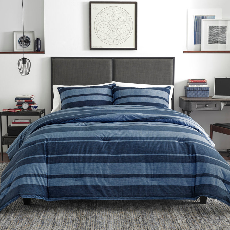 Nautica Longpoint Navy Reversible Cotton Comforter Set, Full/Queen Comforter + 2 Standard Shams