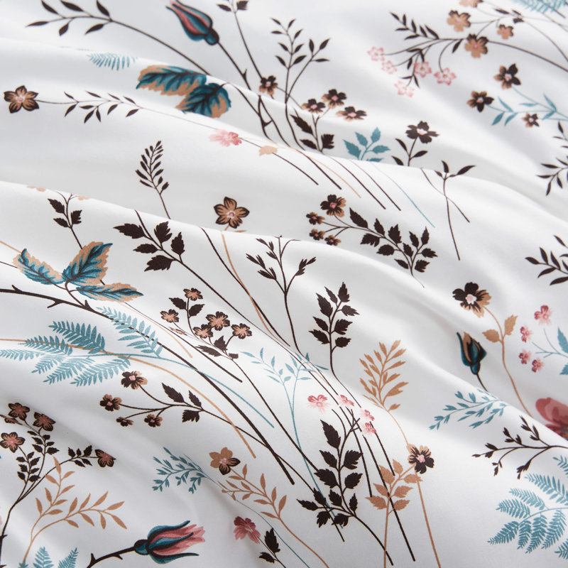Lucky Brand Wild Flower Comforter Sets, Twin Comforter + 1 Twin Sham