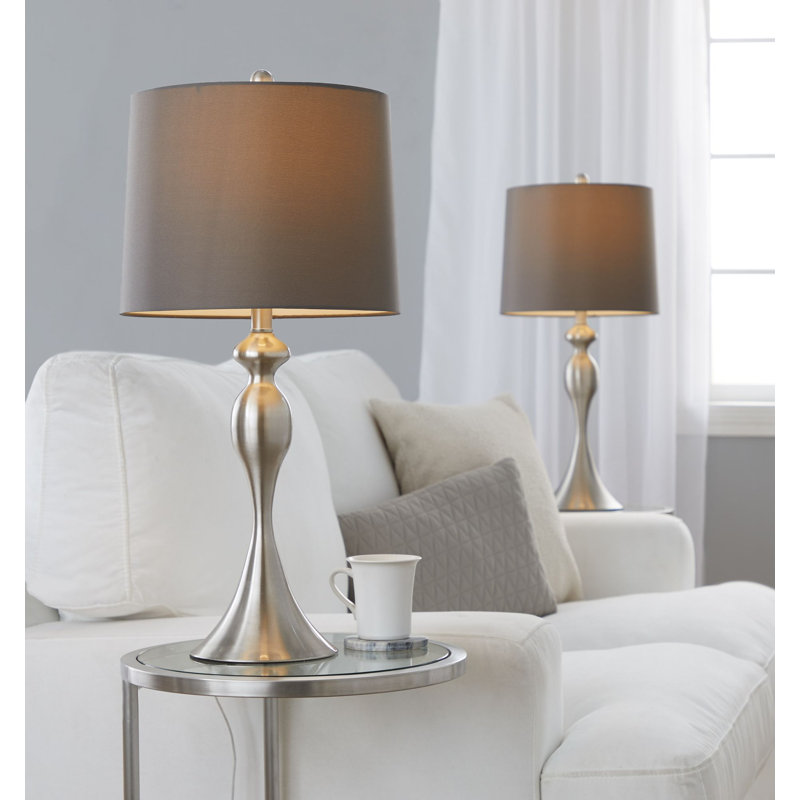 Lampe de table contemporaine en métal 27 ", nickel brossé avec abat-jour satiné taupe, ensemble de 2