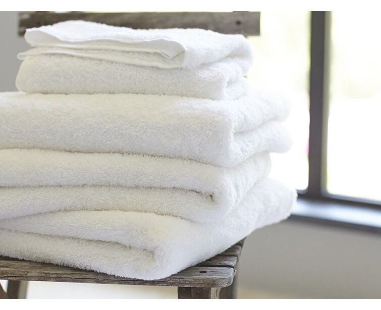 https://assets.wfcdn.com/im/11265182/resize-h755-w755%5Ecompr-r85/2948/29480413/Cloud+Loom+100%25+Cotton+Bath+Towel.jpg