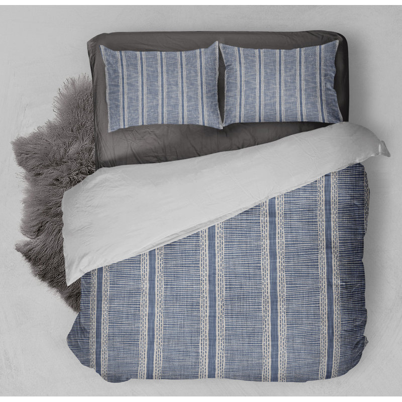 Channel Striped Comforter, Queen Comforter + 2 Standard Pillowcases