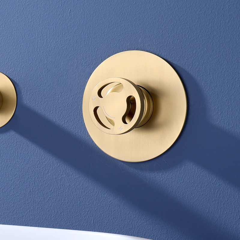 Robinet de salle de bain mural Roind