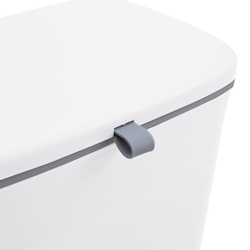 Arella Plastic Step On Kitchen Trash Can - 1.9L, Whtie