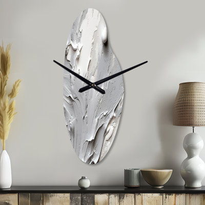 Cortana gris et crème Harmony In Chaos I - horloge murale asymétrique abstraite