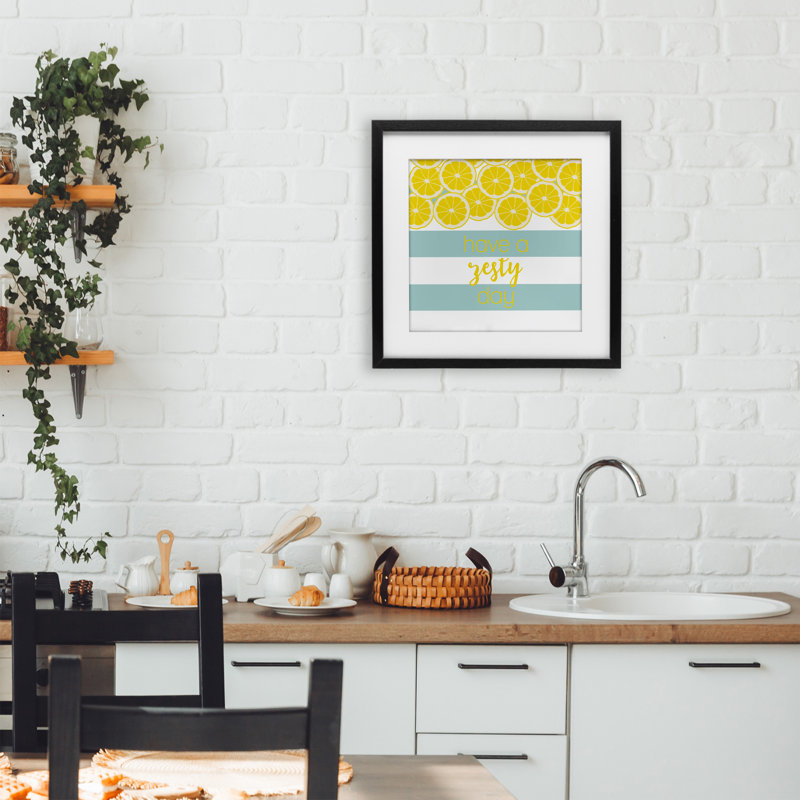 Zesty agrume avec rayures, reproduction sous verre encadrée, design par Anna Quach, H 13 po x l 13 po, Cadre noir minuit