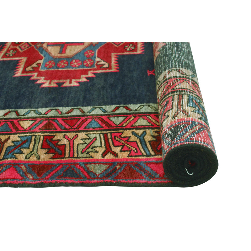 Khylar Distressed Ardalan Navy Runner
