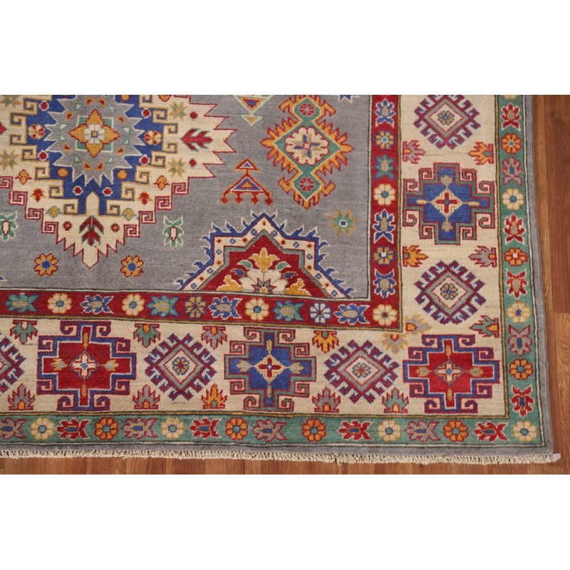 Tapis gris fait à la main Kazak