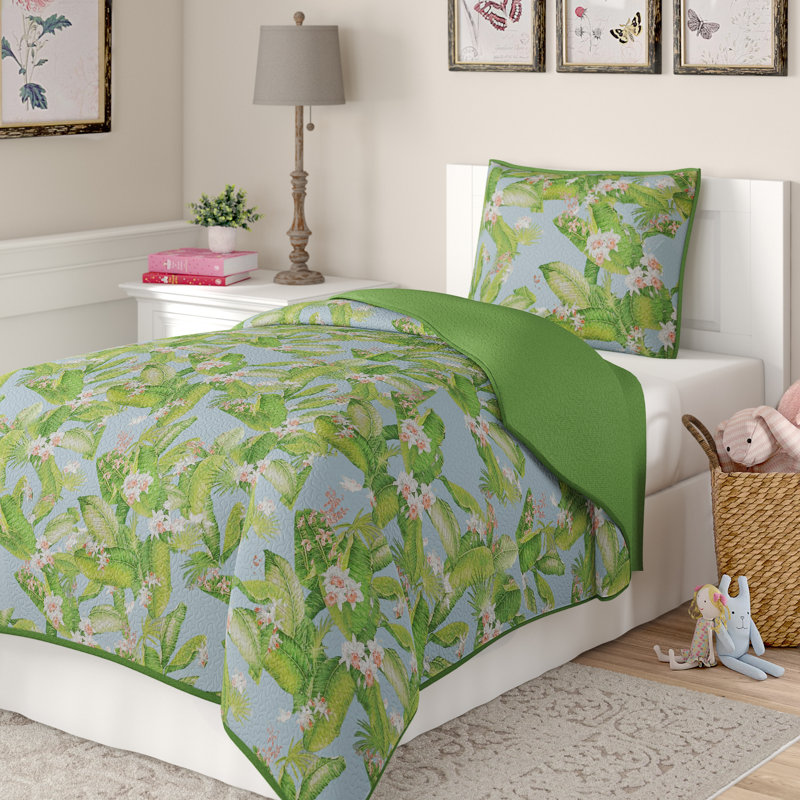 Tommy Bahama Aregada Dock Cotton Reversible Quilt Set, Blue, King Quilt + 2 King Shams