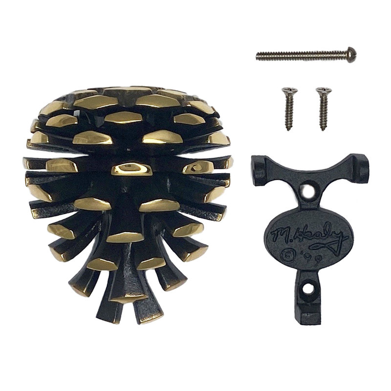 Heurtoir de porte pomme de pin, Laiton, H 4,5 po x l 3 po x p 3 po