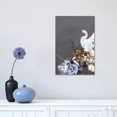 Swan Gold II by Design Fabrikken - Wrapped Canvas Painting