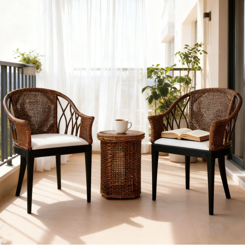 Chaise d'appoint rembourrée en rotin