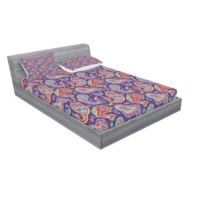 Sixties and Seventies Hippie Themed Motives Paisley Sheet Set