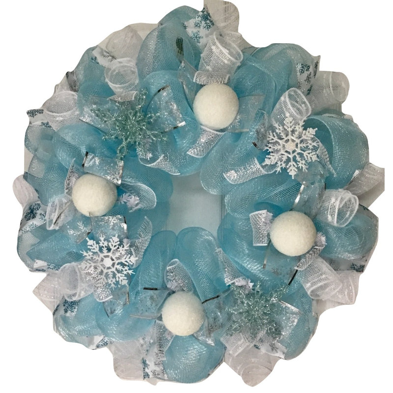 Couronne d'hiver boules de neige gelées