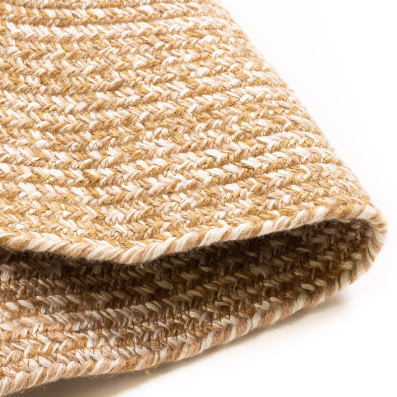 Elizondo Faux Fur Gingham Indoor Rug, Oval 2' x 3'