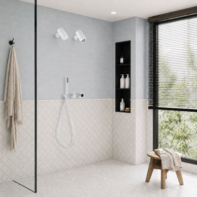 Système de douche complet avec inverseur Lamh